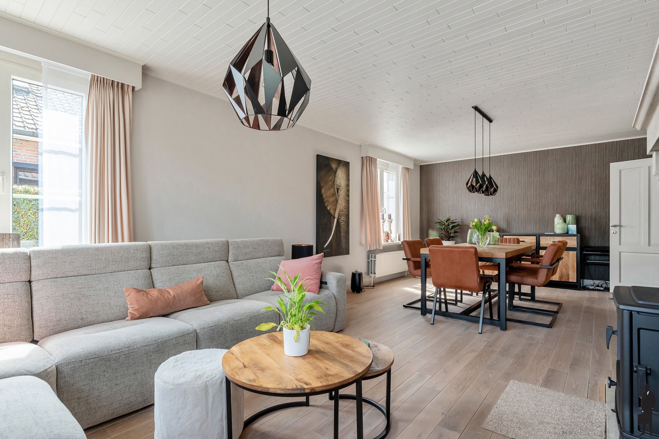 Instapklare woning met tuin en 3 slaapkamers in een rustige buurt van Wortel. foto 6