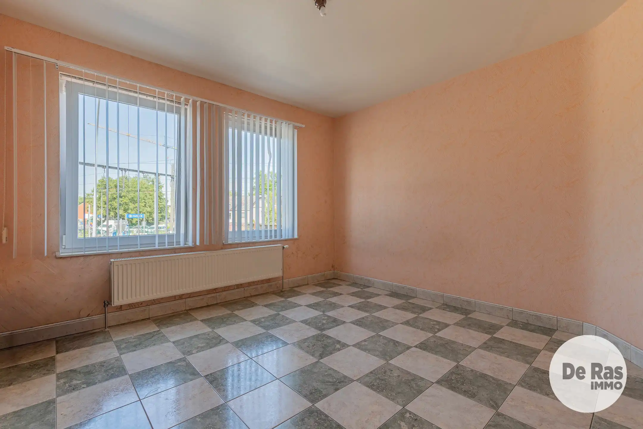 HAALTERT - Instapklaar appartement met 3 kamers aan station foto 10