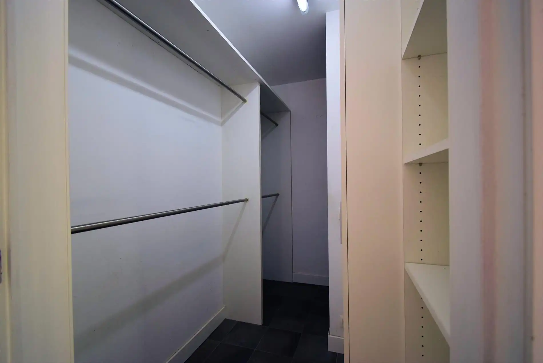 RECENTE WONING MET TUIN IN CENTRUM ROESELARE  foto 11