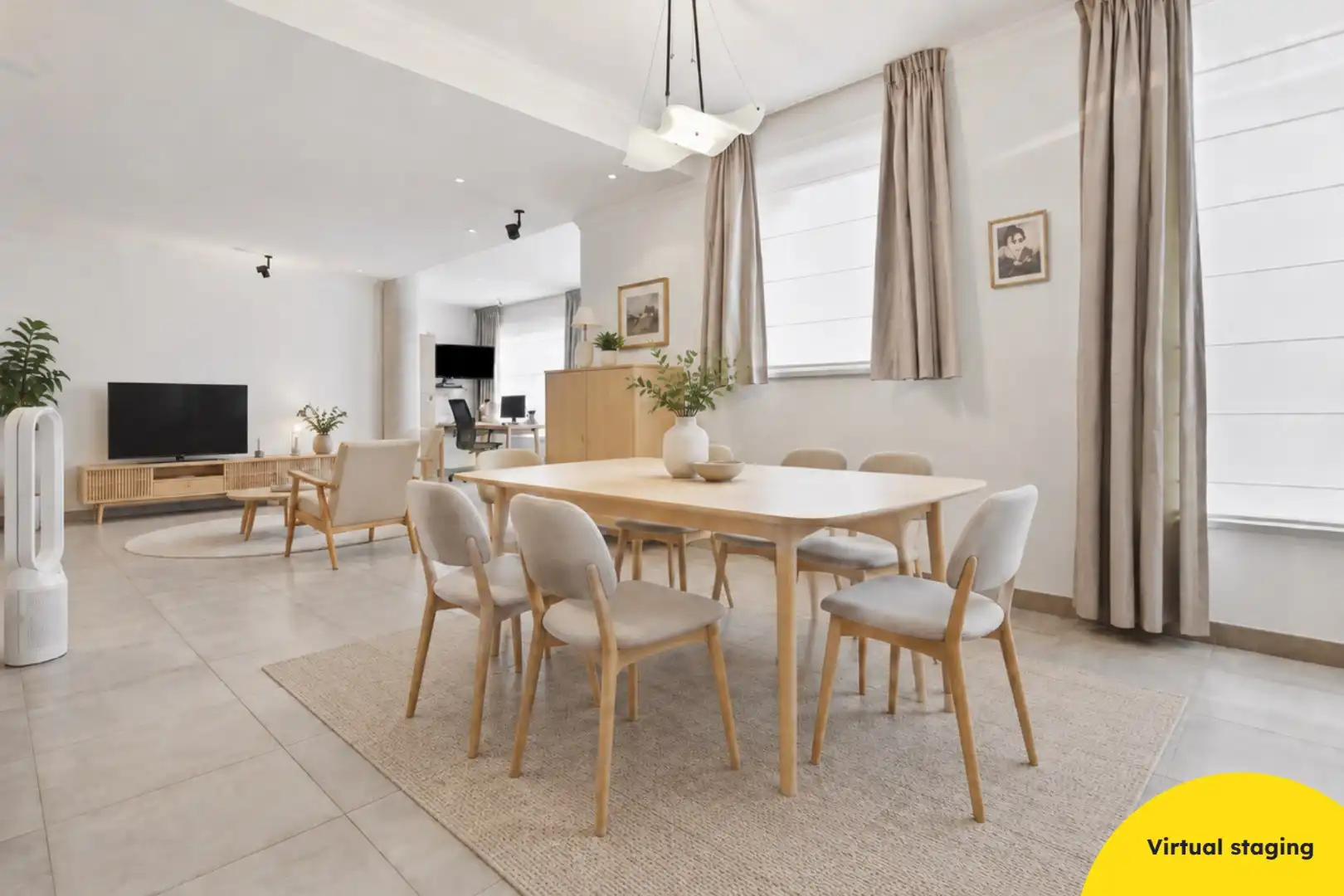 Prachtig onderhouden gelijkvloersappartement van maar liefst 175m² gelegen op 50m van het strand te Sint-Idesbald. foto {{pictureIndex}}