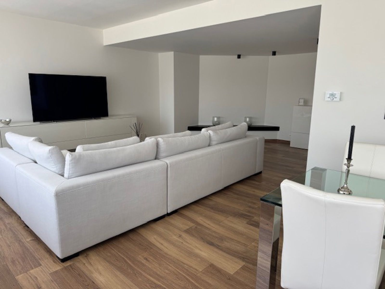 Appartement te huur foto 8