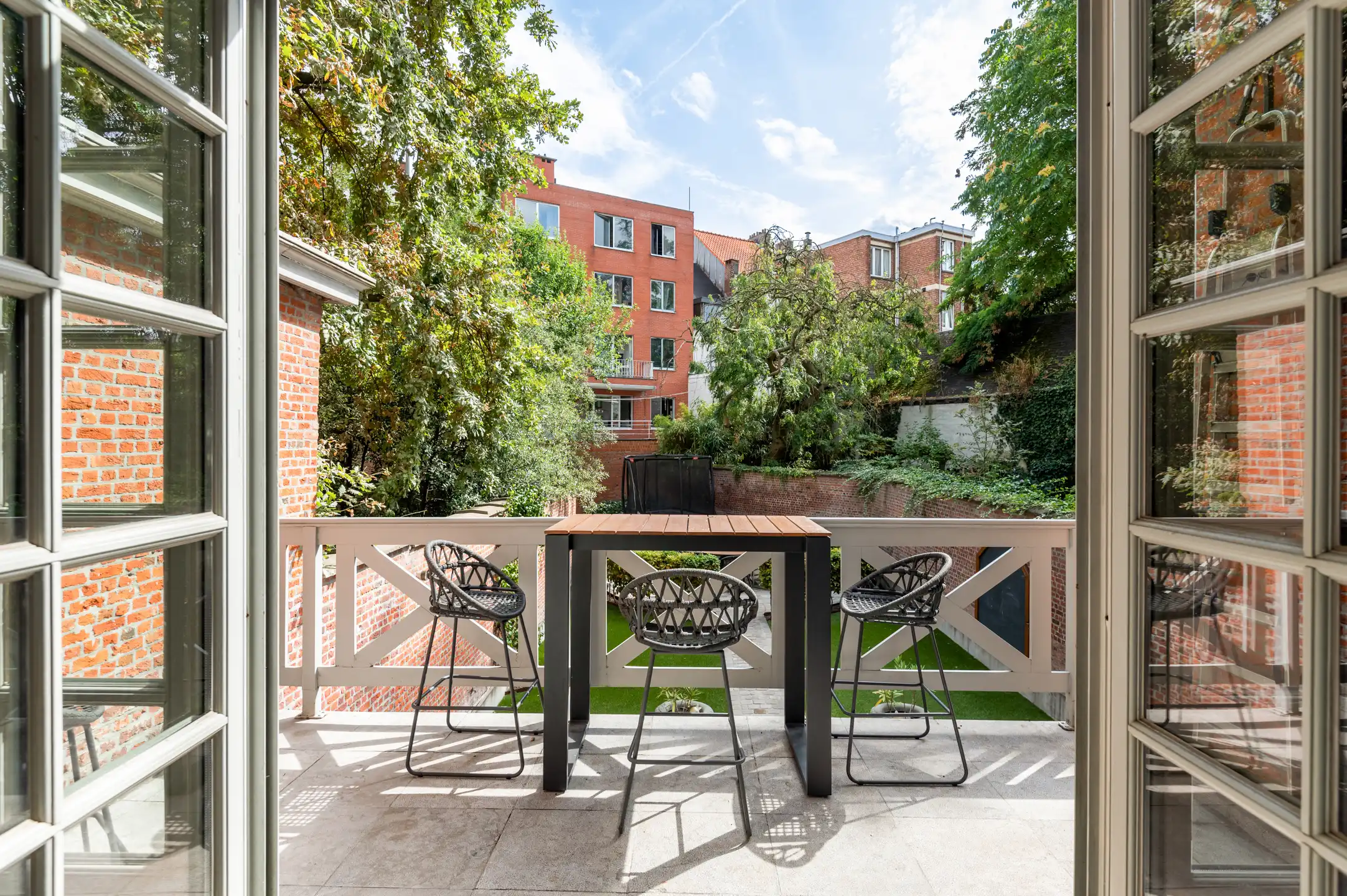 ANTWERPEN - Exclusieve herenwoning met tuin foto 8