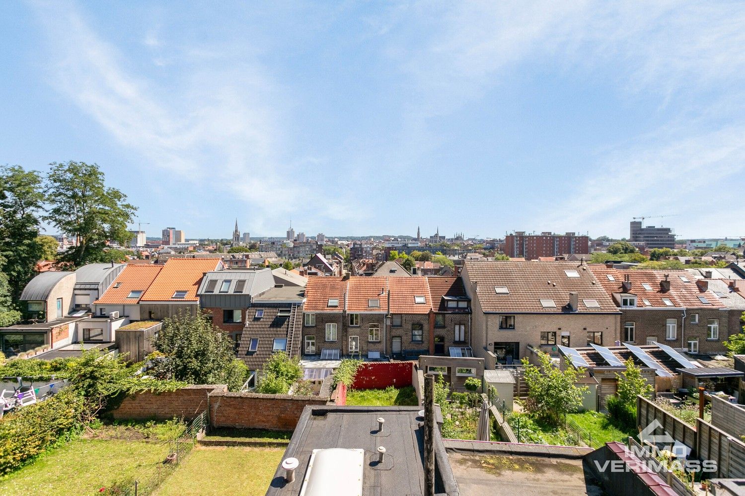 Gezellige woning te koop met 3 slaapkamers, bureel en stadstuin in Leuven centrum foto 24