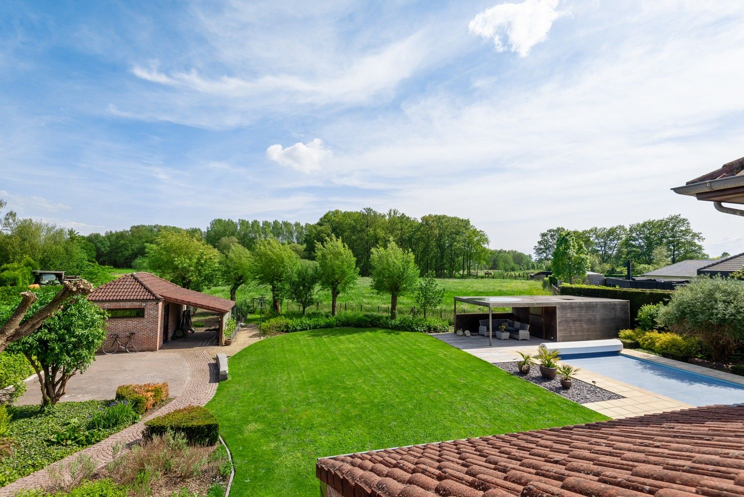 Prachtige villa met zwembad en 5 slaapkamers te Nijlen foto 5