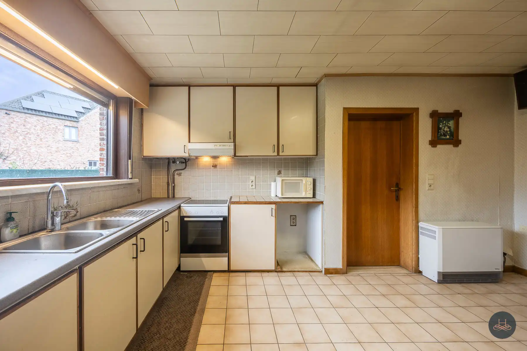 Ruime landelijke woning met potentieel foto 10