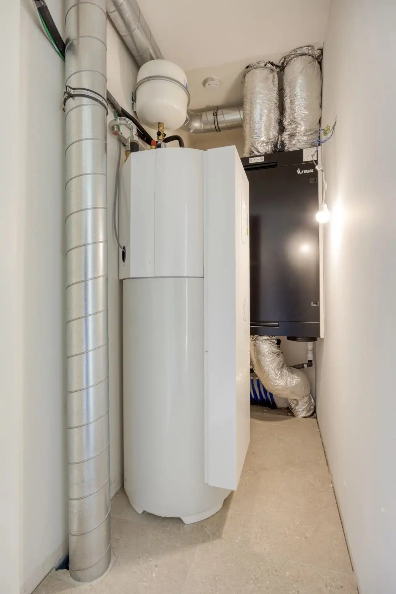 INSTAPKLARE NIEUWBOUWWONING MET 3 SLPK’S (LOT 8) IN MILLEN – RIEMST foto 37