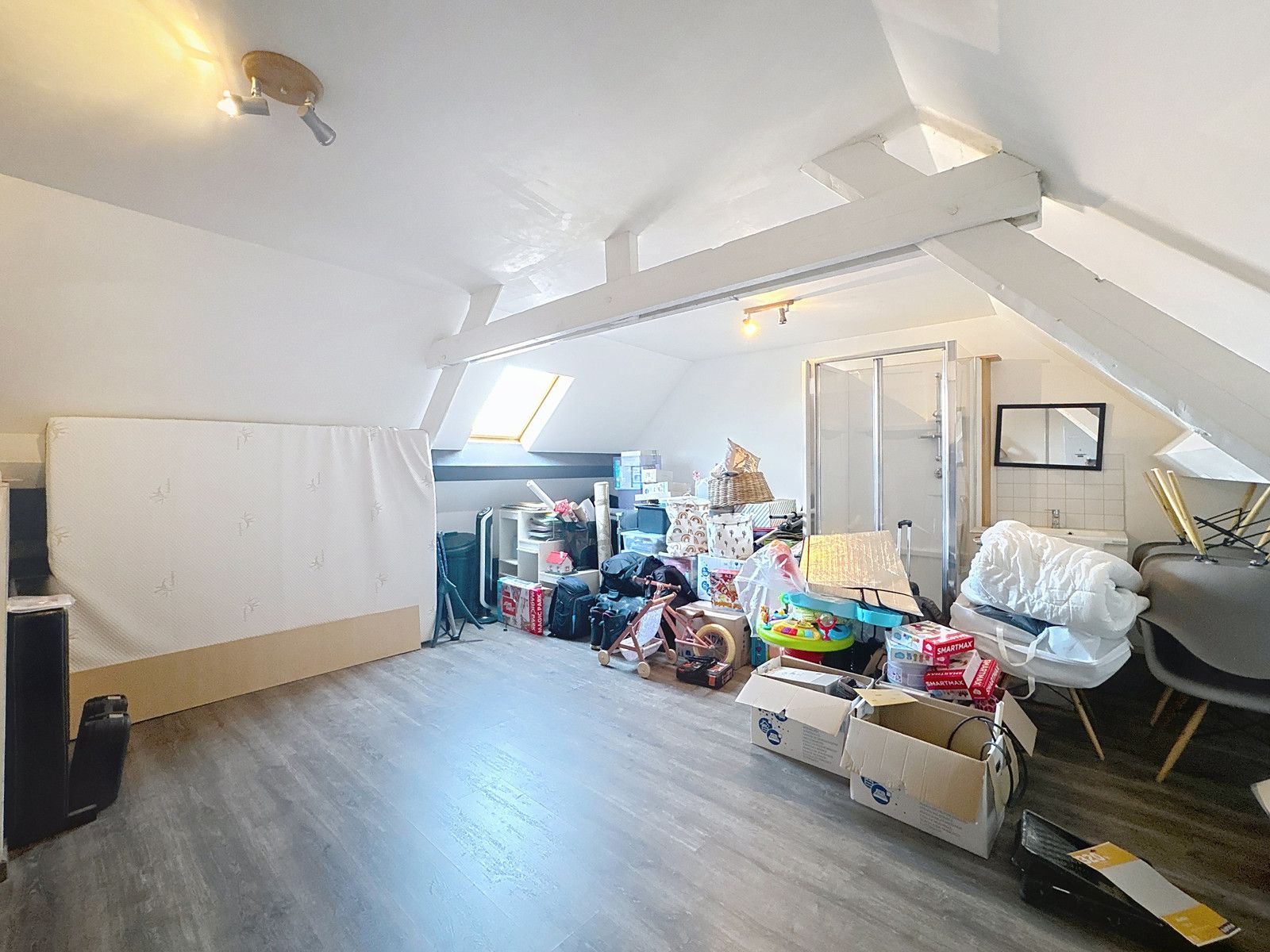 Instapklare stadswoning met 3 ruime slpk en zonnig terras! foto 13