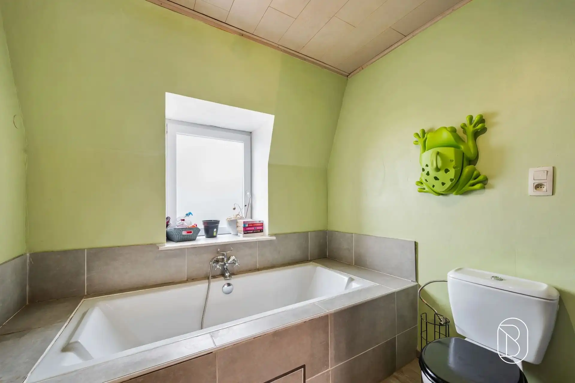 Instapklare karakterwoning met tuin en 4 slpks in Ronse foto 17