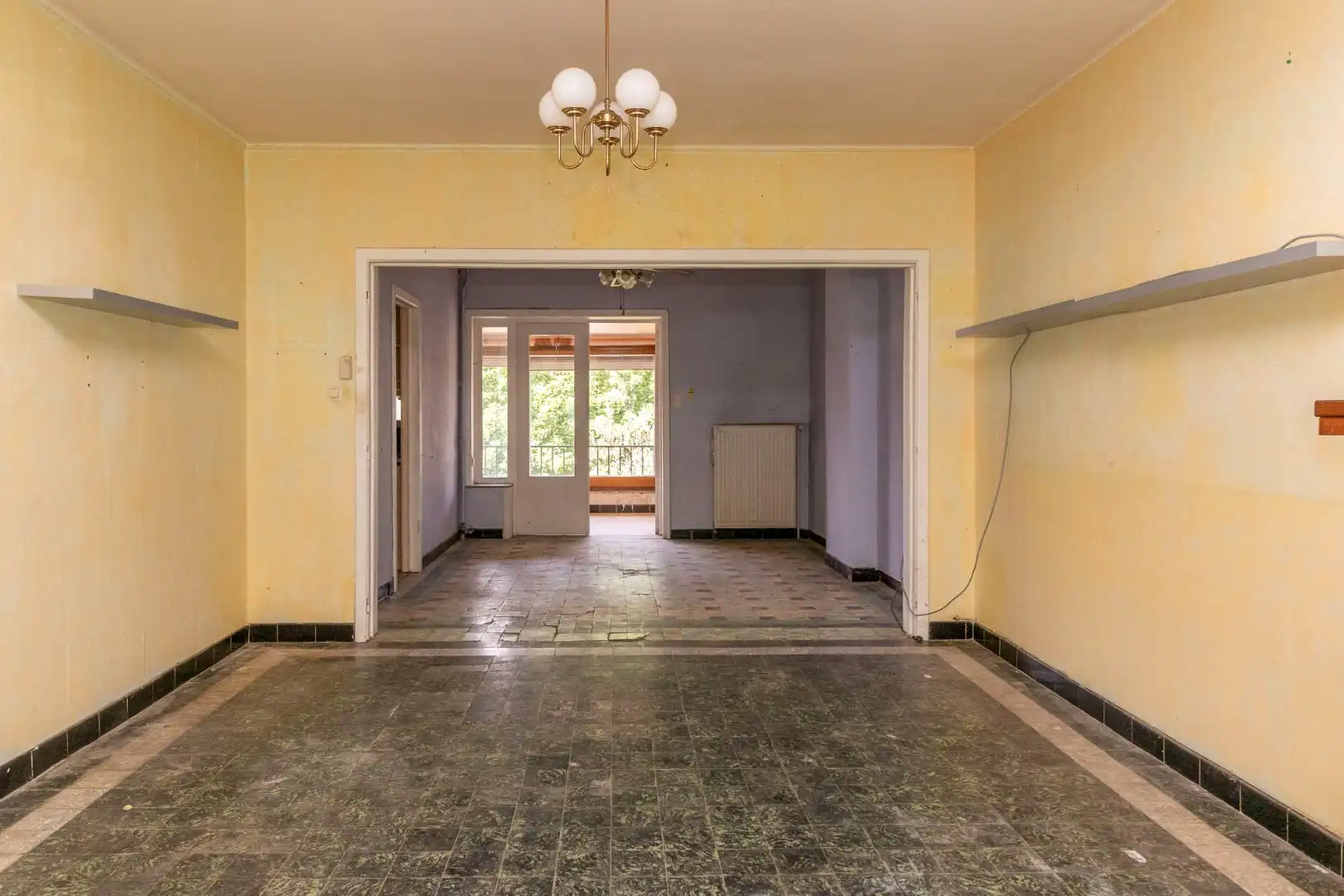 Stadswoning met 3 SLKS - 5 mogelijk en een grote tuin foto 3