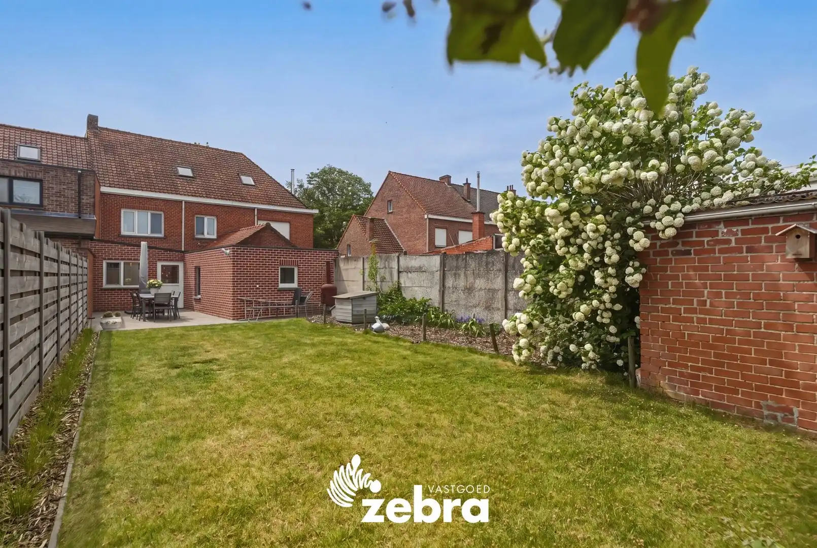 Instapklare gezinswoning met 3 slaapkamers en tuin in Waregem! foto 25
