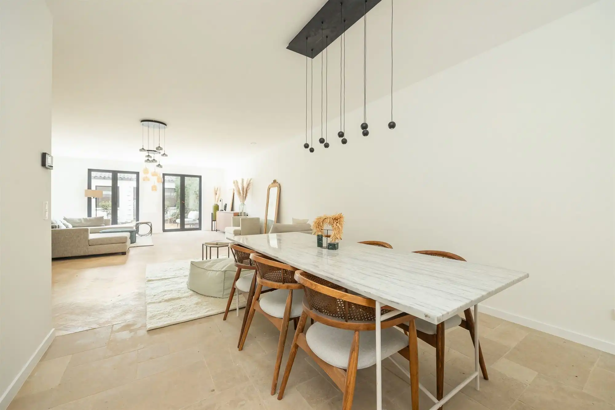 Nieuwbouwwoning met vier slaapkamers en tuin foto 7