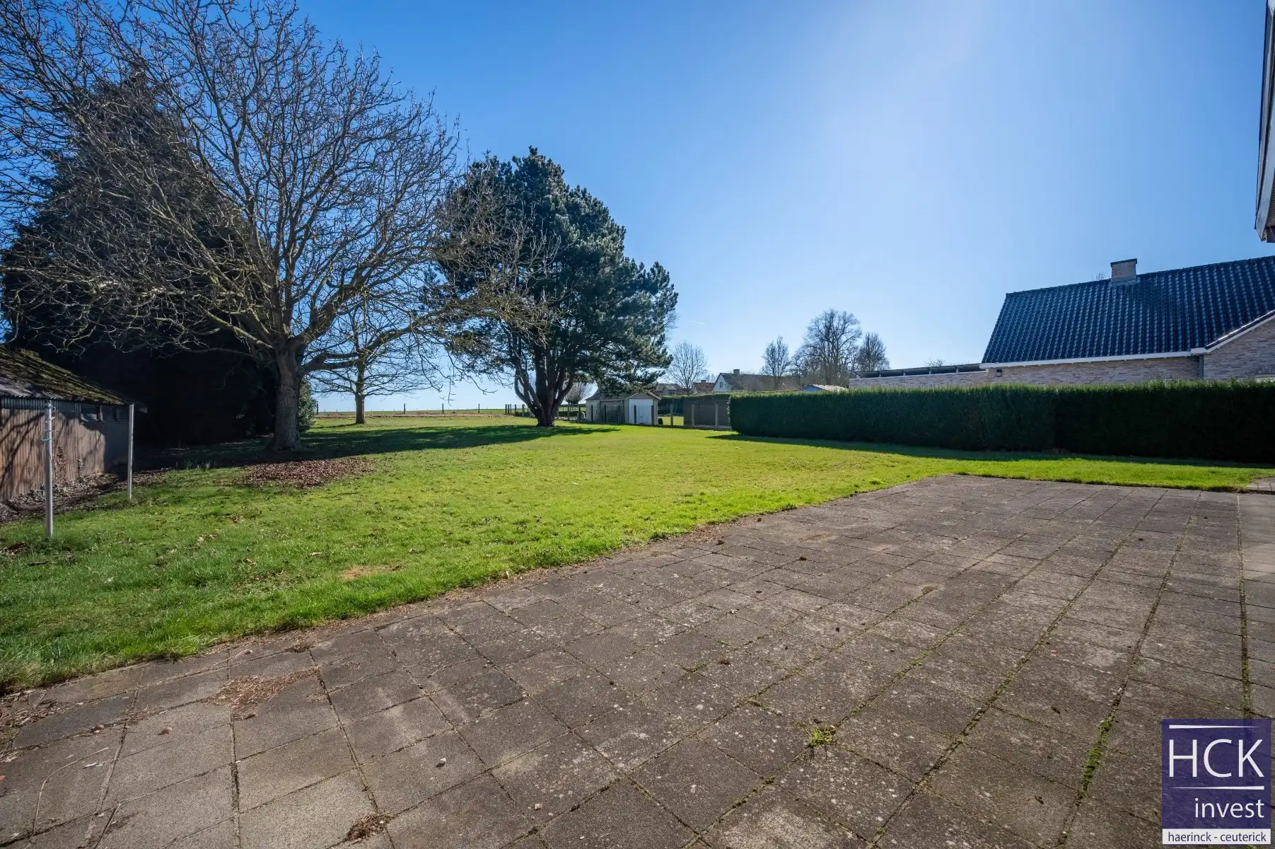 KRUISHOUTEM - Te renoveren alleenstaande villawoning op 2231m² foto 10