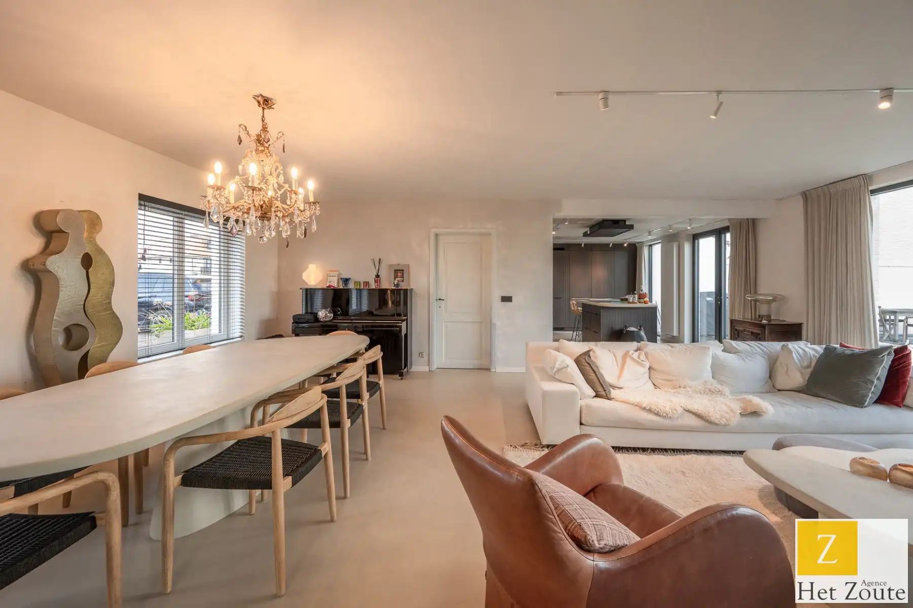 Twee ruime villa’s op één groot perceel (5.460 m²) te Knokke foto 10