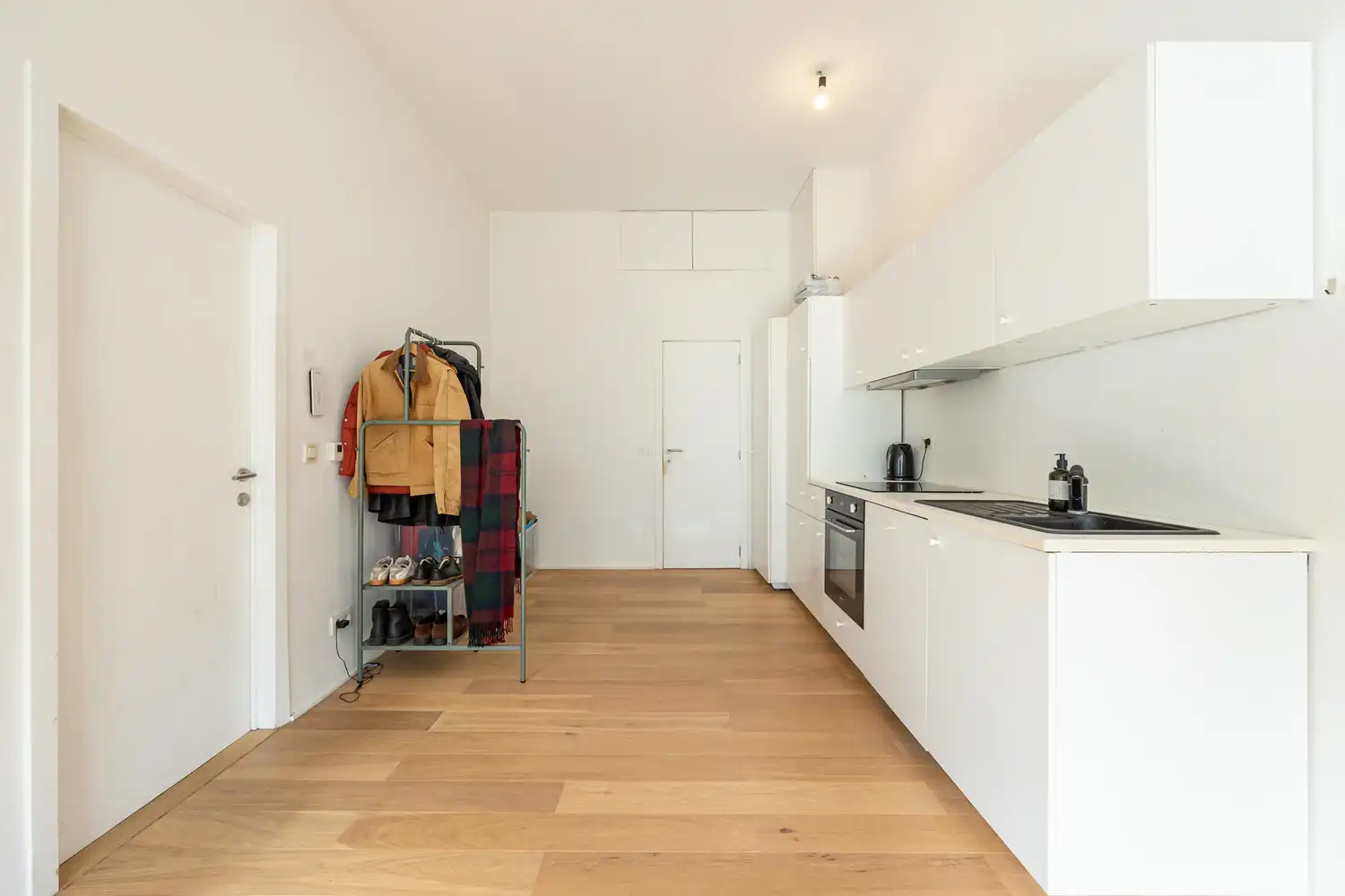 Instapklaar en energiezuinig appartement (EPC B) nabij Park Spoor Noord boordevol charme! foto 8