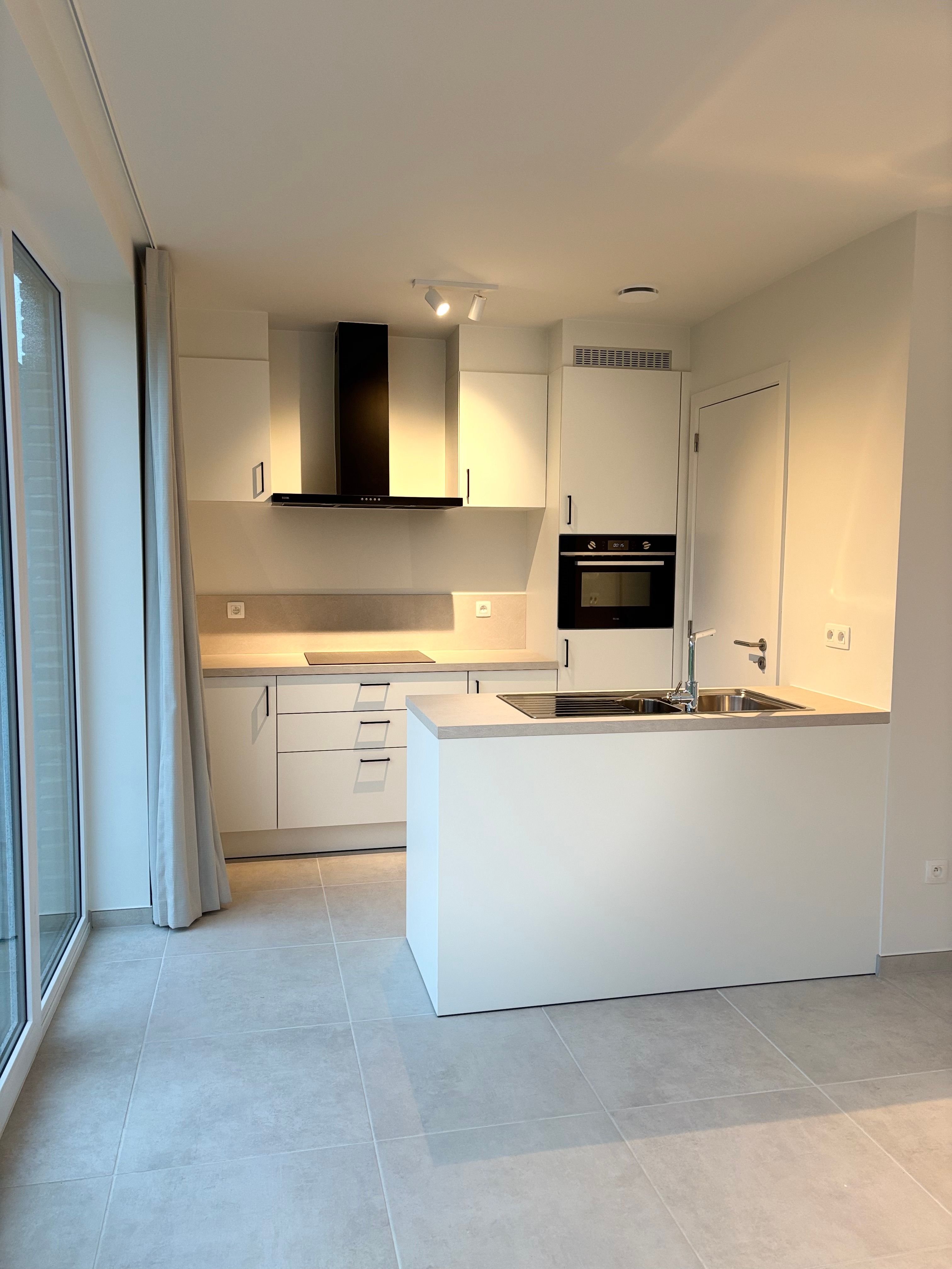 Exclusieve Nieuwbouw - Halfopen Woning op de Oude Kodak-site foto 2