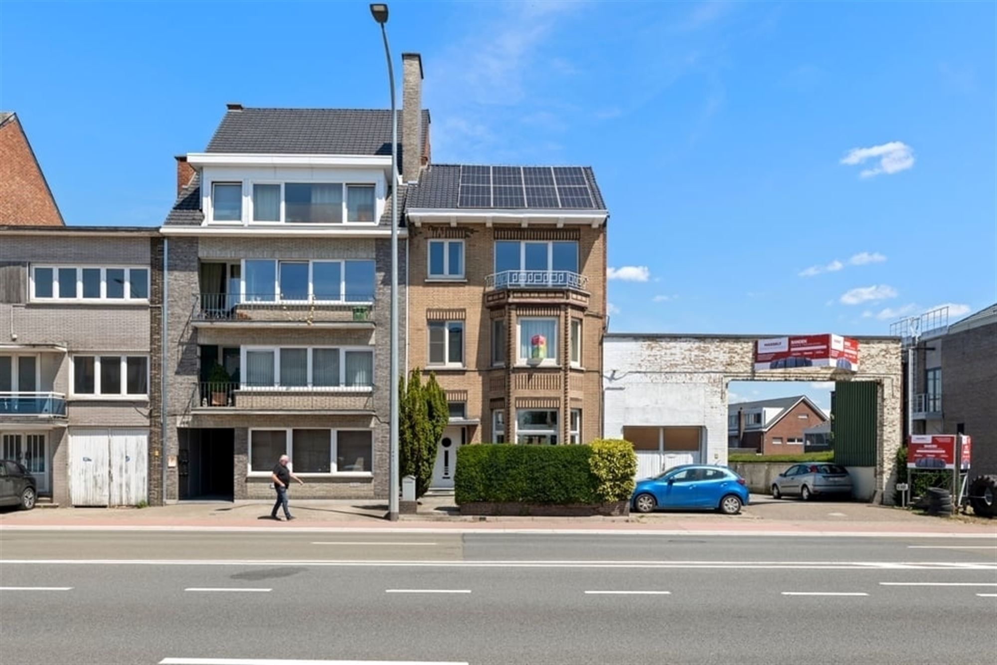PRACHTIG HERENHUIS MET 4 SLKS EN GARAGE IN HASSELT  foto 31