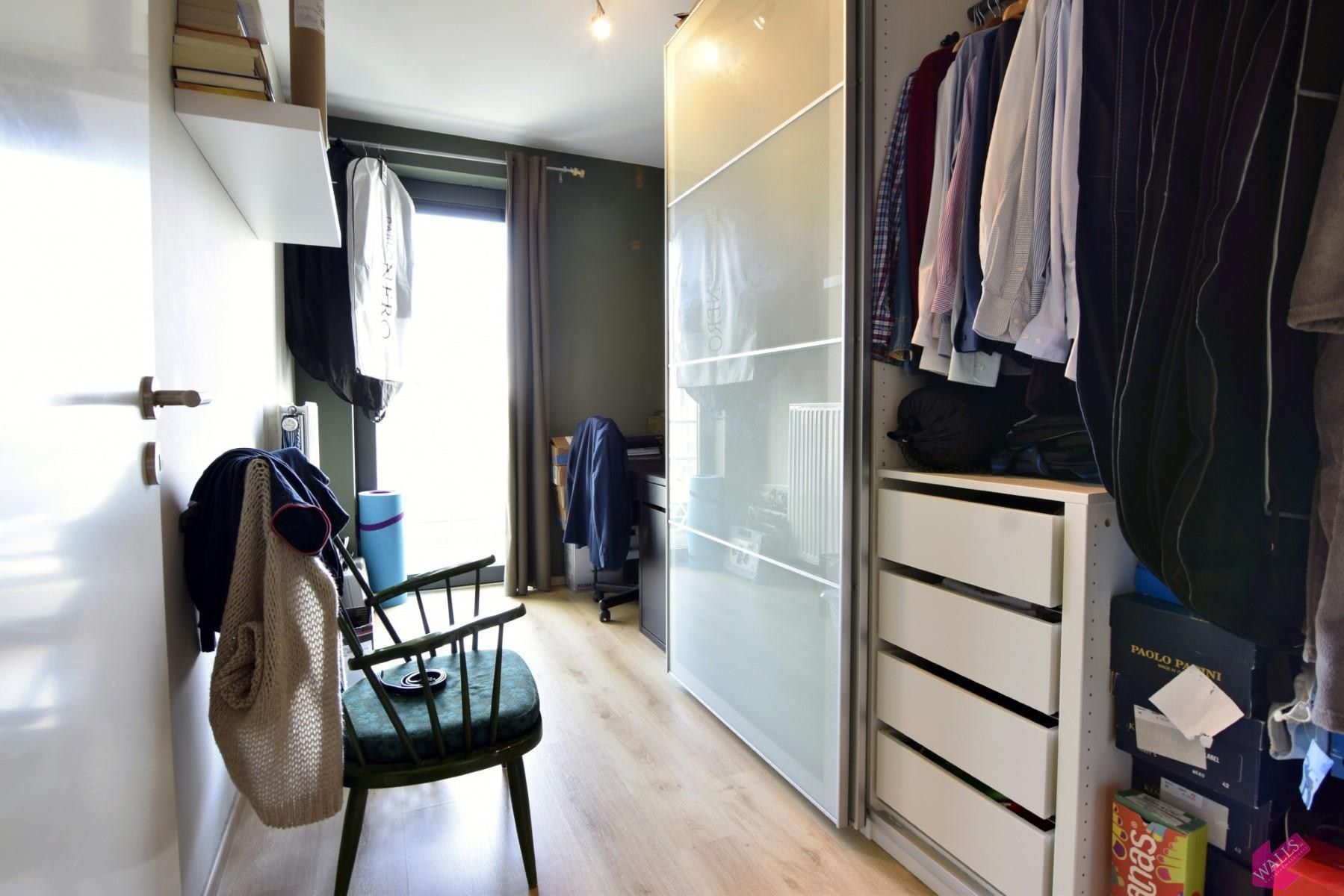 Mooi appartement met 2 slk en terras foto 11