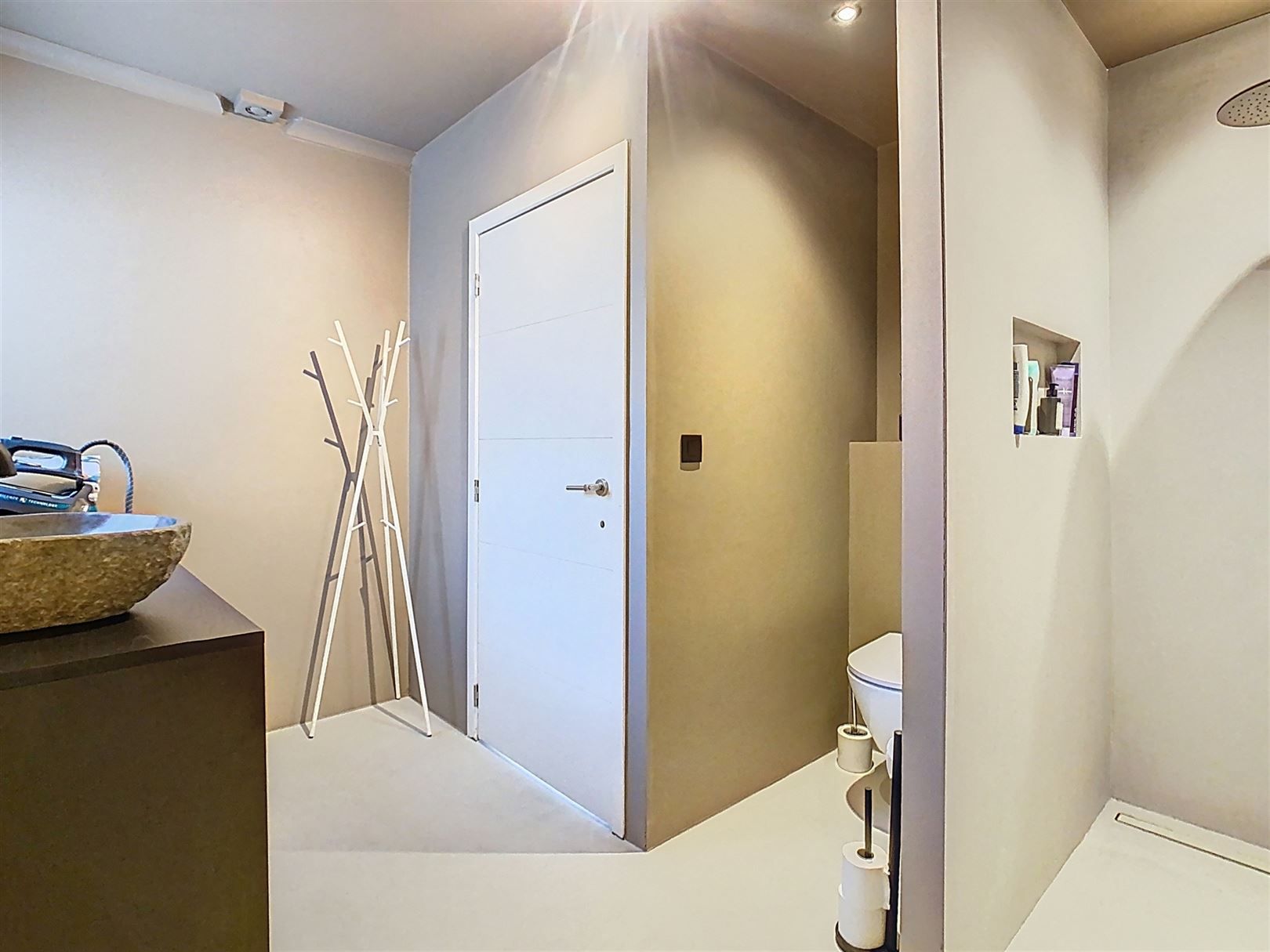 Gerenoveerde woning, 4 slpks, praktijkruimte, tuin, 4a 90ca foto 44