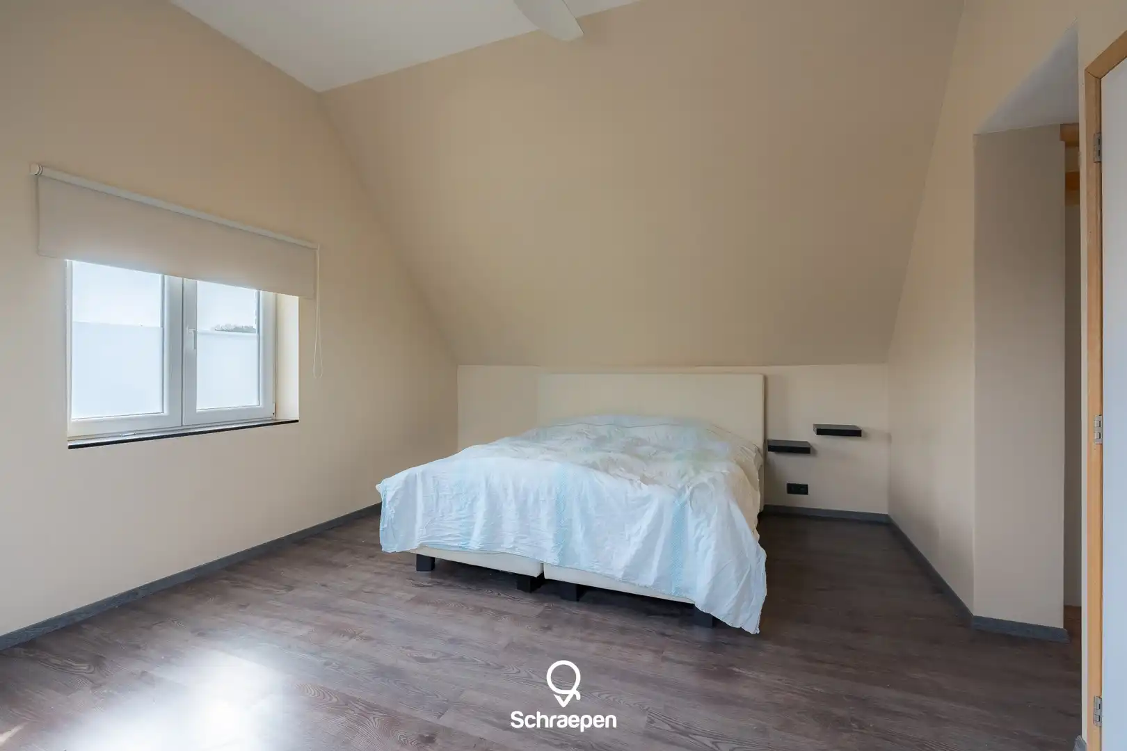 Op te frissen gezinswoning (270 m²) met 5 slpks én EPC-label C op hoekperceel van circa 7,5 are! foto 27