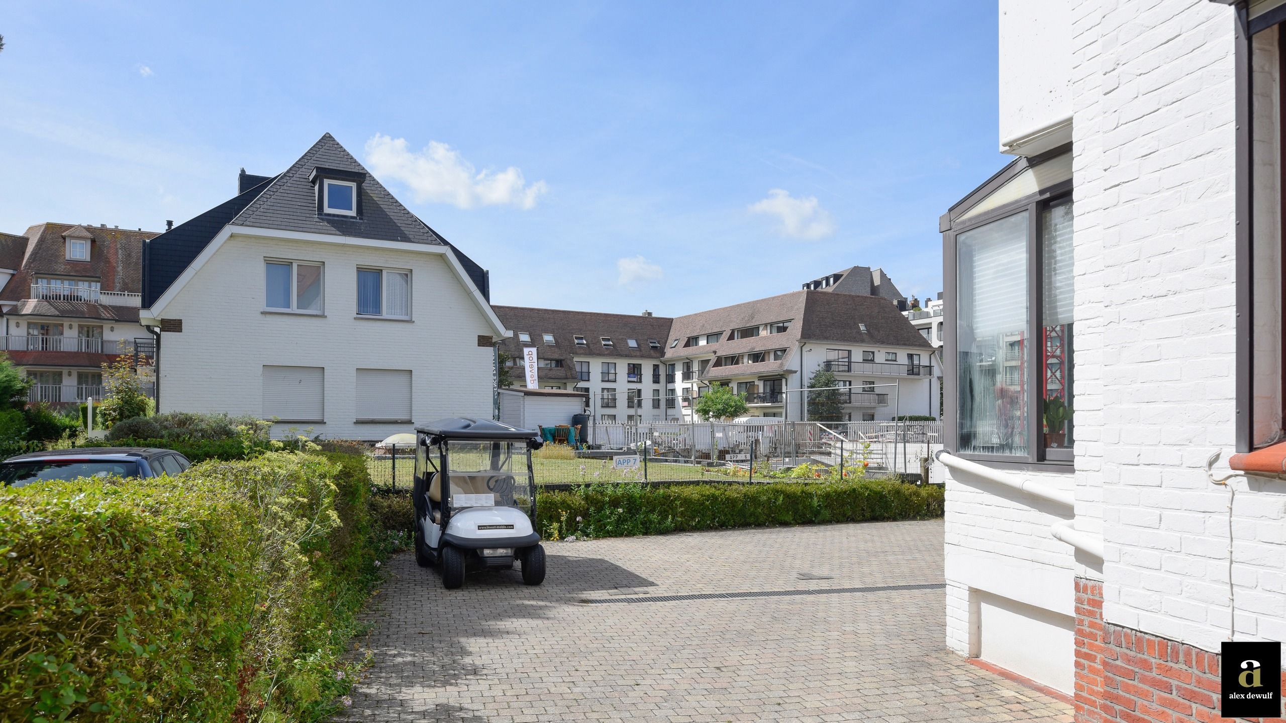 Zeer lichtrijk appartement in een villa-residentie [Meerminlaan - Knokke Albertstrand]. foto 3