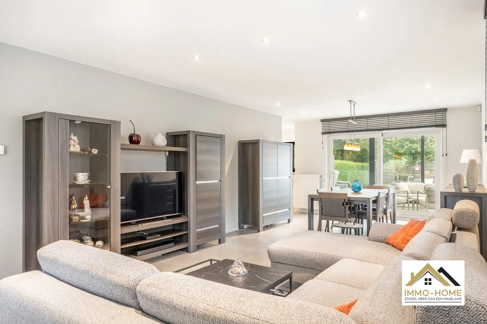 Instapklare woning op zeer centrale ligging! foto 10