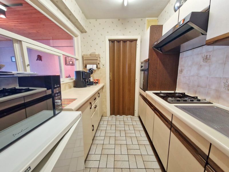 Twee slaapkamer appartement met frontaal zeezicht! foto 9