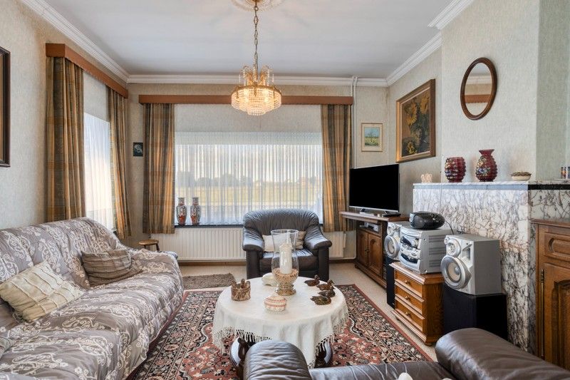 🏡 Verzorgde gezinswoning met 4 slaapkamers & ruime tuin in Aarsele! 🌳 foto 3
