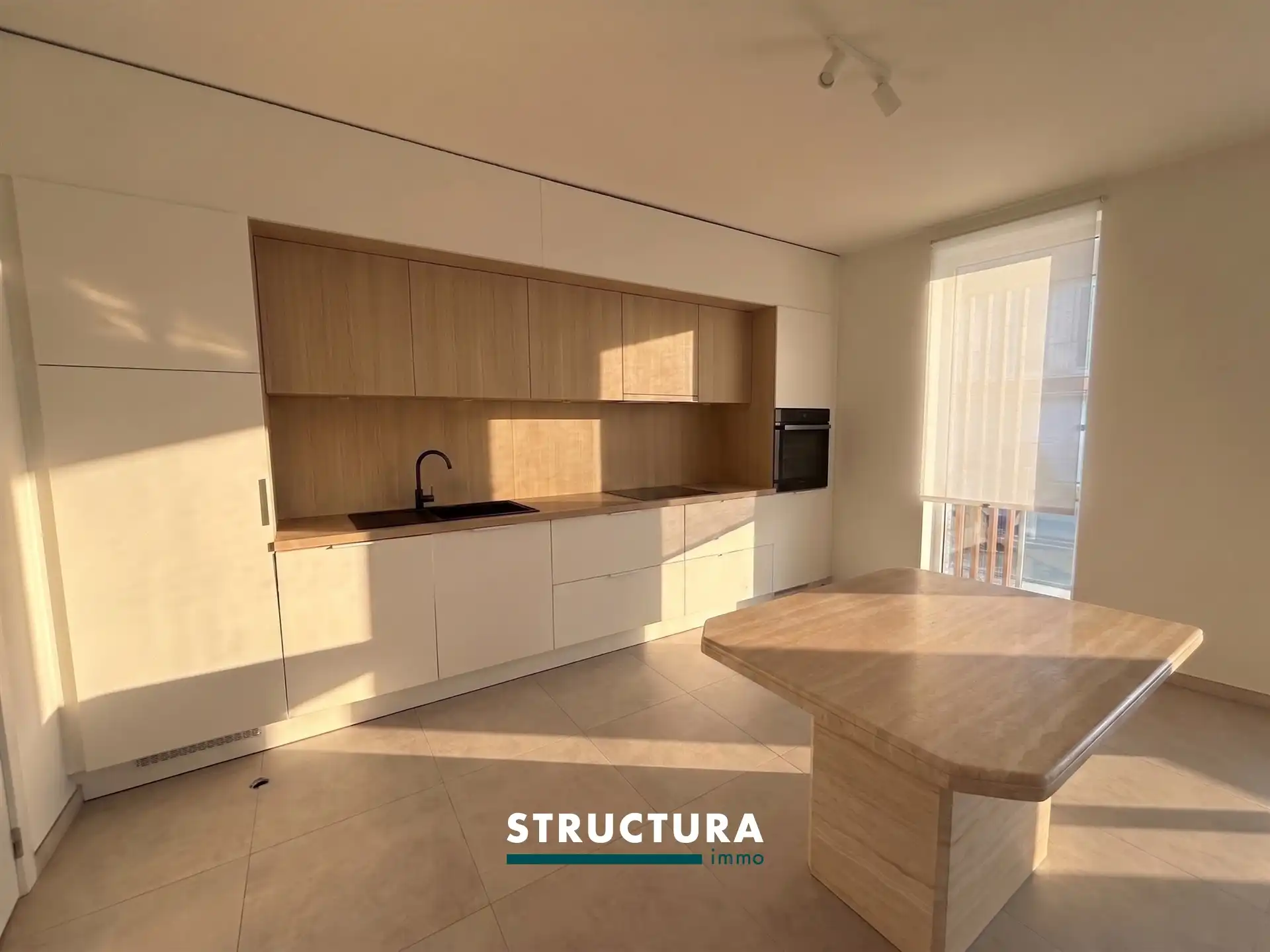 Nieuwbouwappartement met 1 slaapkamer en terras foto 3