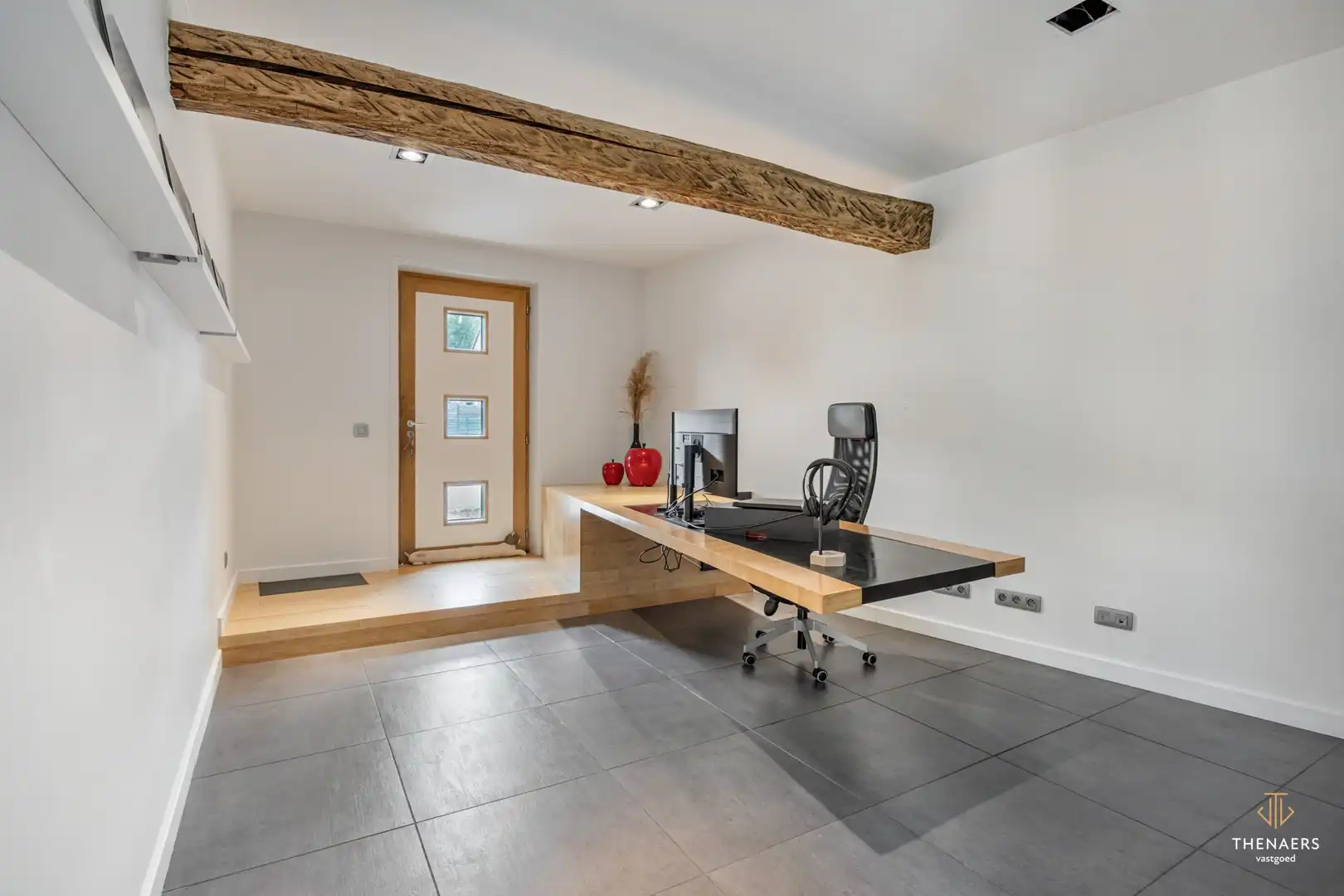 Karaktervolle hoevewoning met 279 m² woonoppervlakte en prachtige tuin op 18a45ca in Heks foto 16