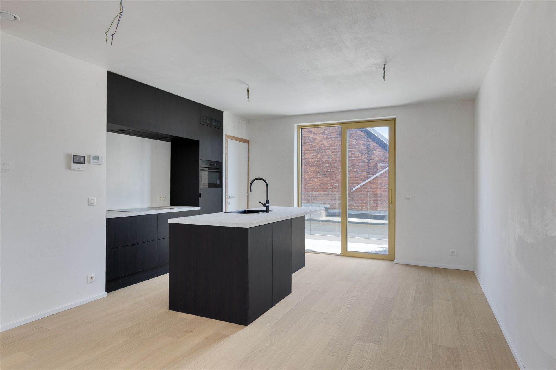 Nieuwbouwappartement met 2 kamers en 2 terrassen foto 3