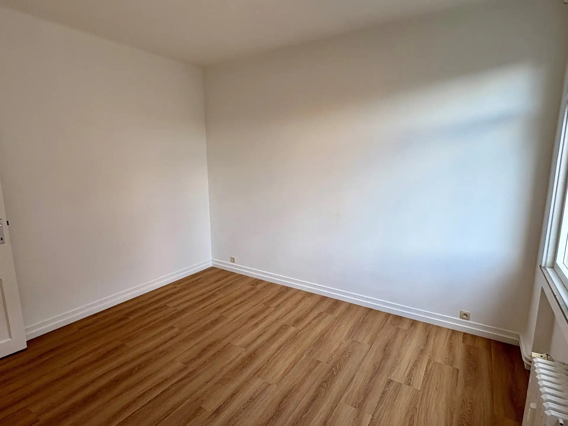 Gerenoveerd appartement met 1 slaapkamer! foto 7