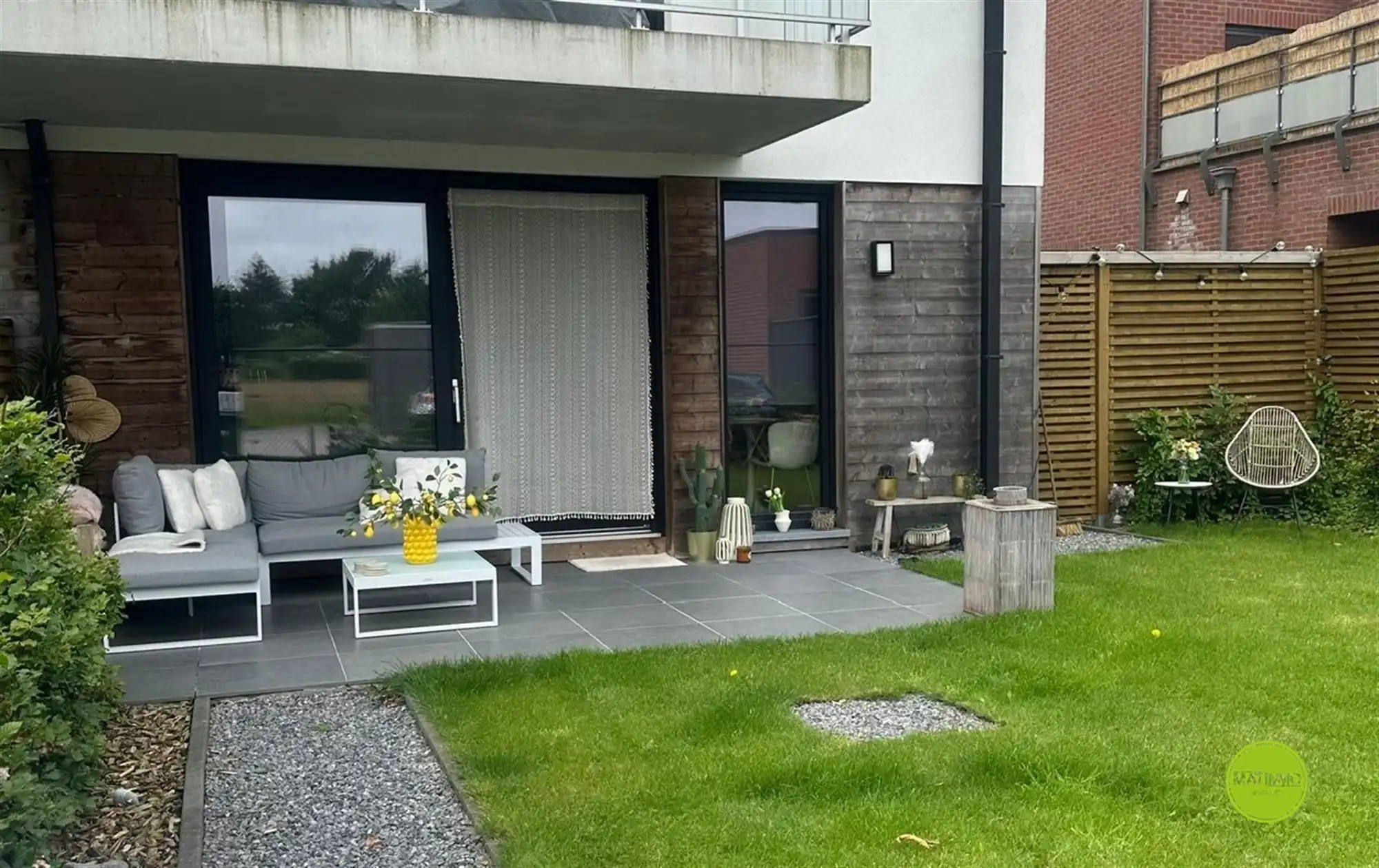 Modern gelijkvloers appartement met 2 slaapkamers in Geel foto 3