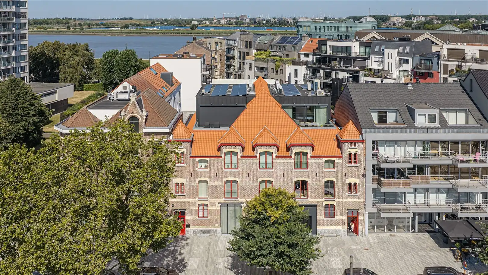 Exclusief appartement aan Zuidpark foto 30