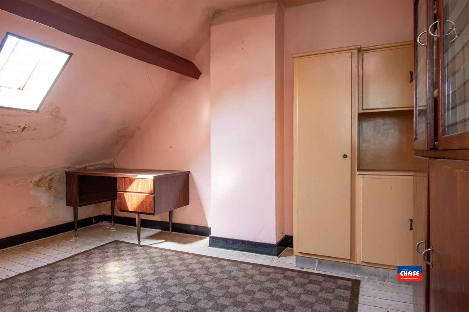 Rijwoning met 4/5 slaapkamers en tuin foto 15