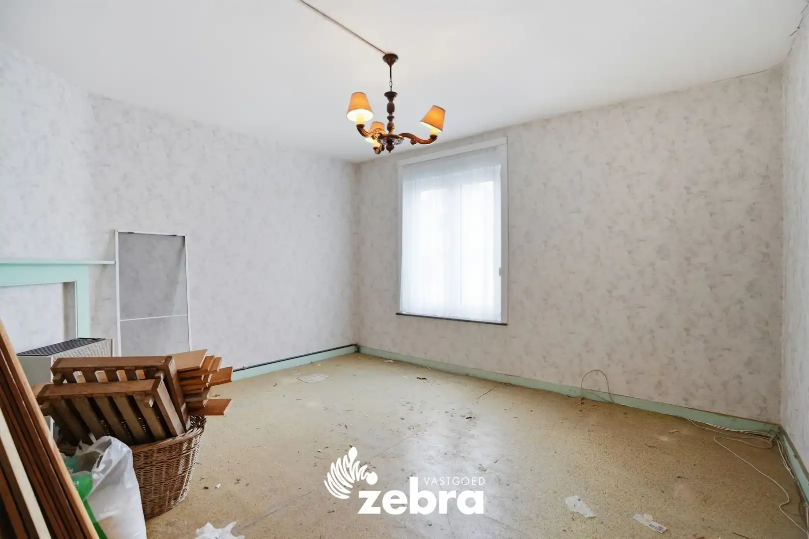 Te renoveren woning met tuin op centrale ligging in Tielt! foto 10