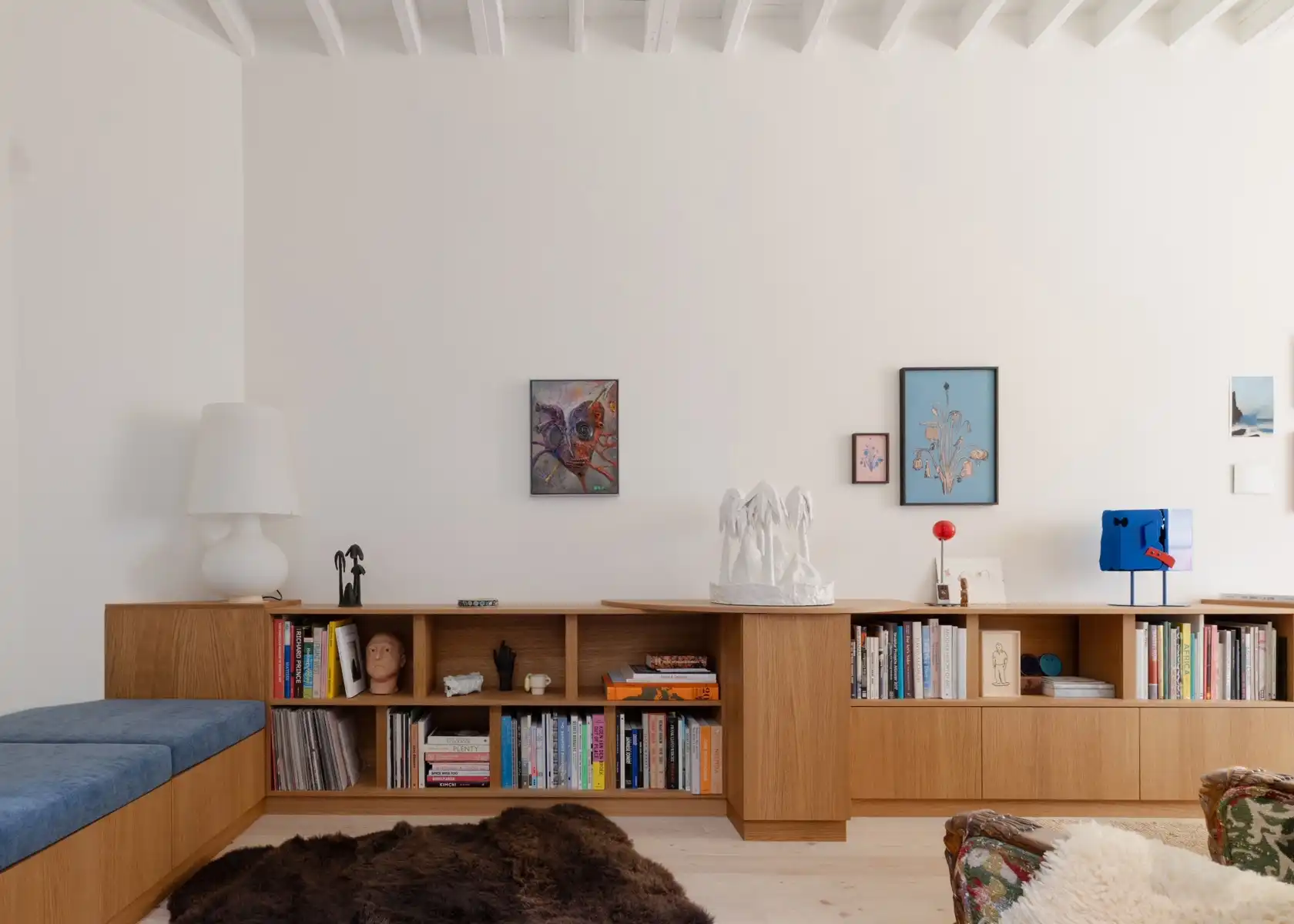 Prachtig gerenoveerde woning met authentieke charme op top locatie! foto 3