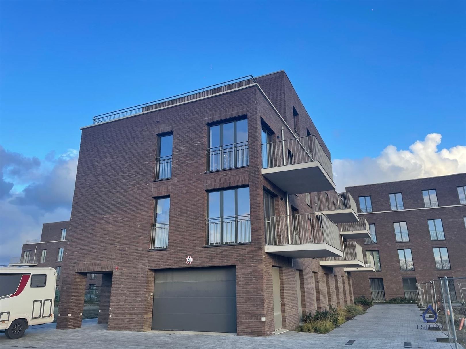 Energiezuinig appartement met parking  foto {{pictureIndex}}