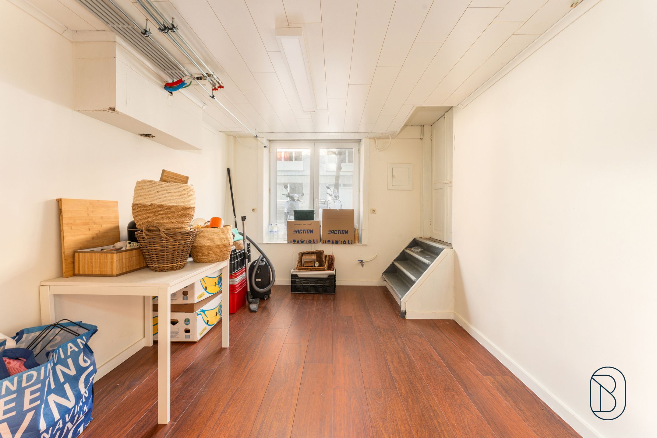 Topgelegen rijwoning met veel potentieel vlakbij het centrum foto 15