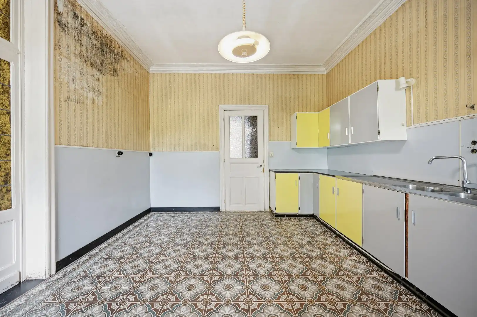 Te renoveren herenwoning met veel potentieel in het centrum van Tienen. foto 10
