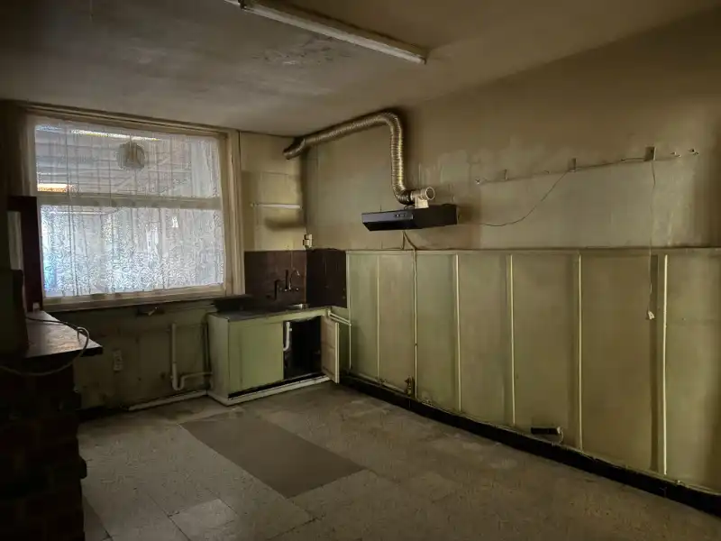 Voormalig café met woonst in het centrum van Ingelmunster! foto 5