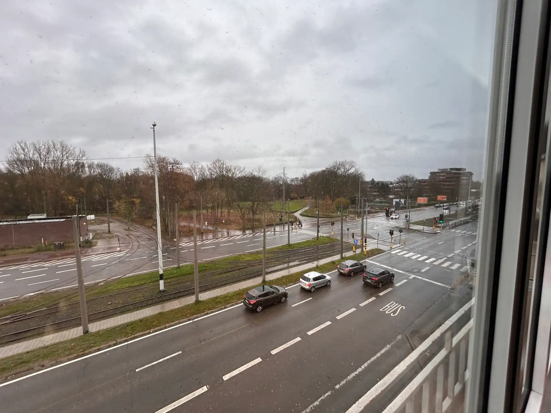 Lichtrijk appartement, 107m2, 2 slpks aan Brilschanspark foto 9