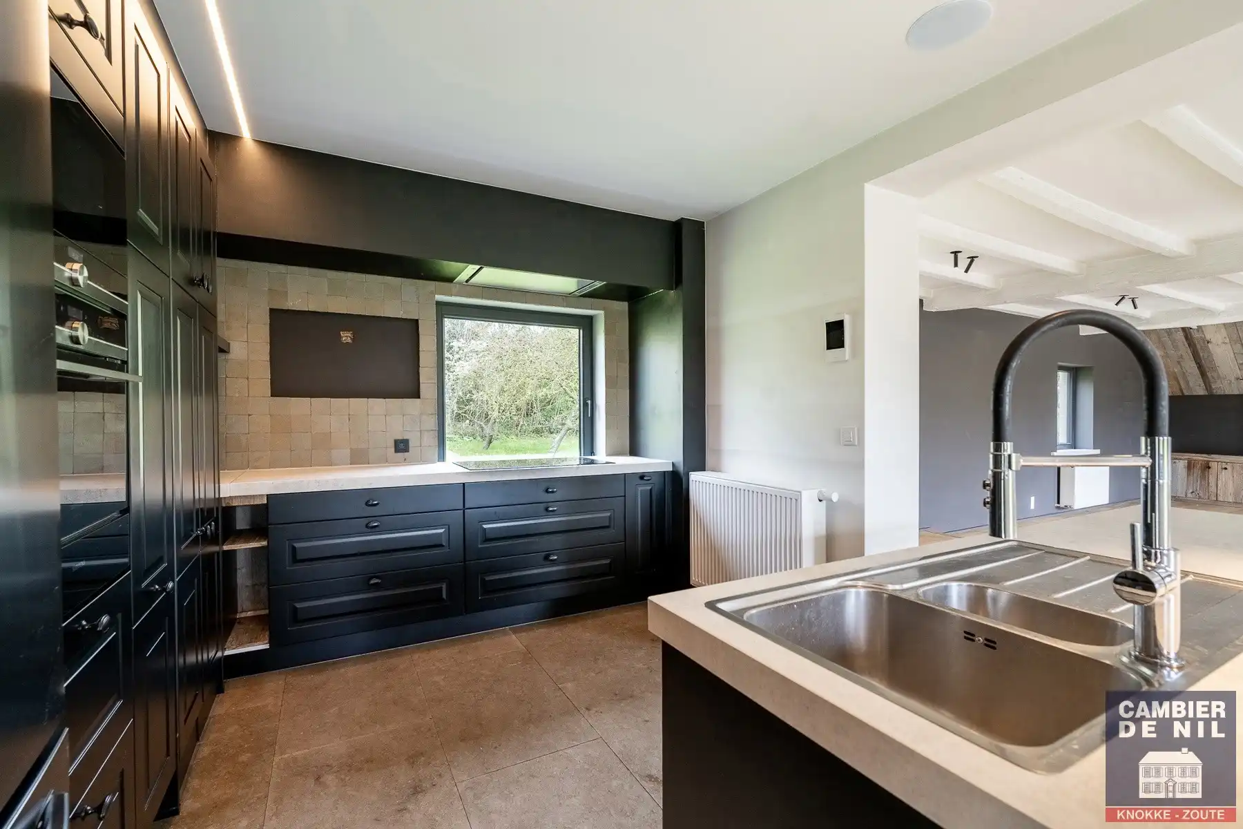 Charmante, vrijstaande woning in alle rust met tuin in het Zoute foto 14