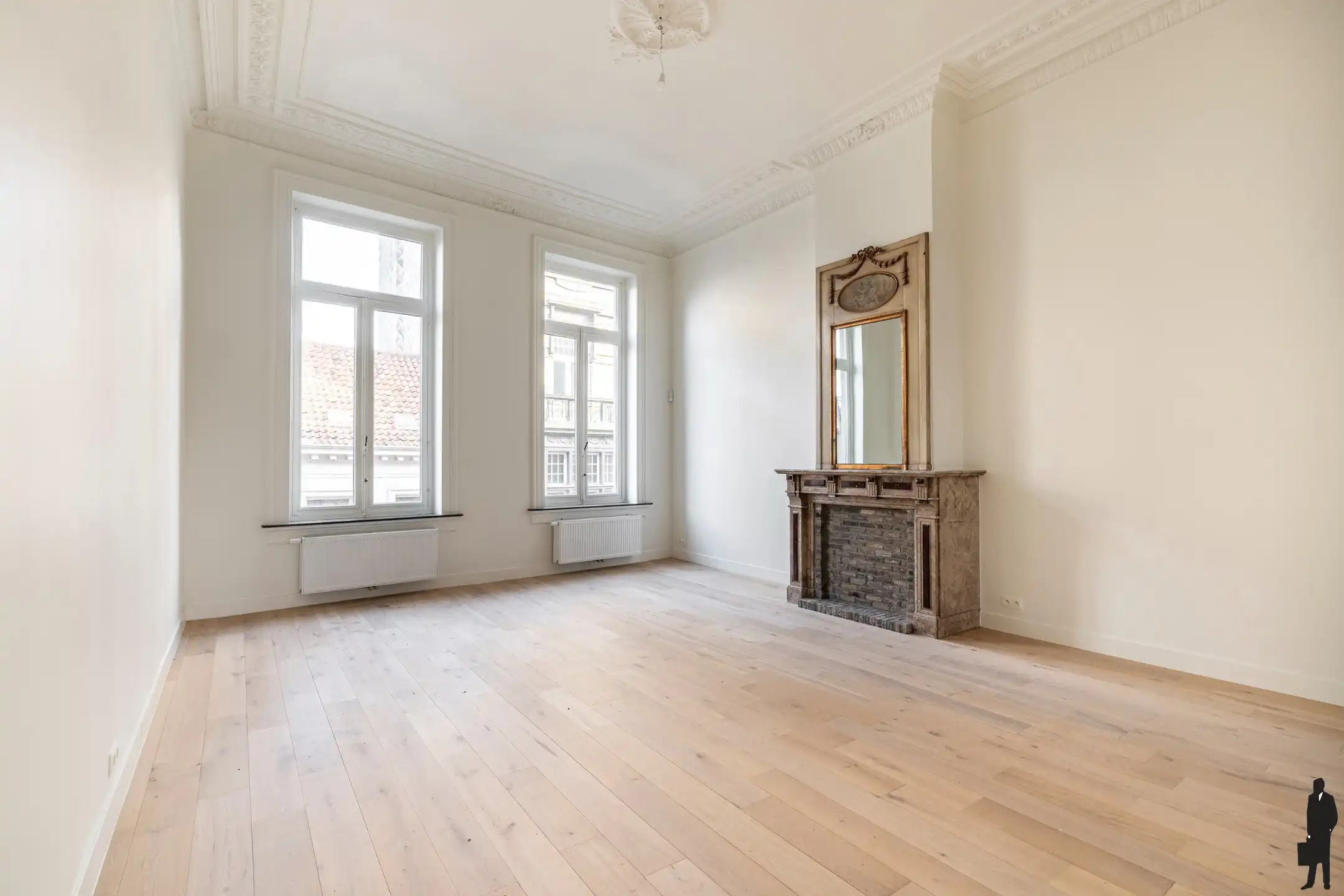 Appartement van 169m² in hart van de Turnhoutse winkelstraat foto 6