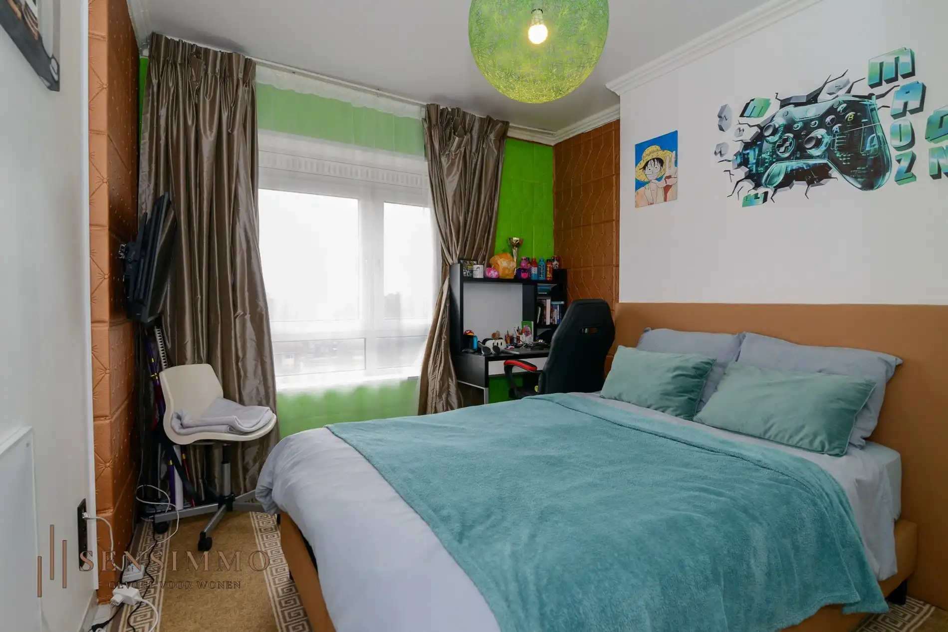 Lichtrijk en ruim 4 slaapkamer appartement met parking vlakbij Genk centrum! foto 11