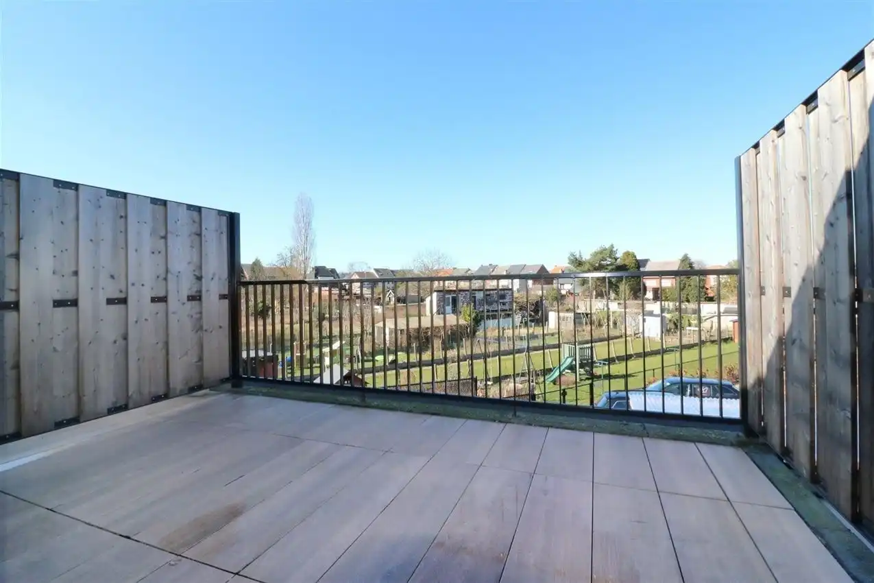 Duplex met 2 slpk., groot terras en autostaanplaats foto 10