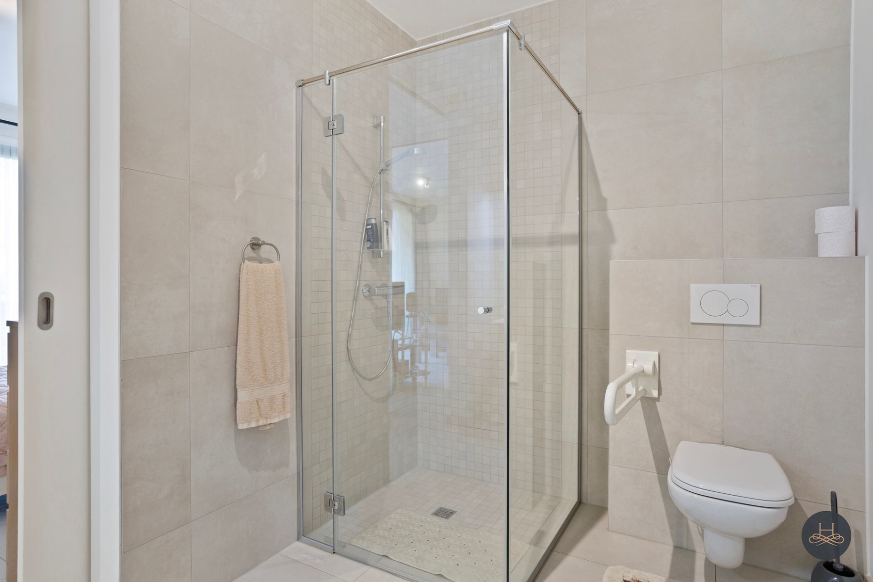 Gelijkvloerse assistentiewoning met 2 slaapkamers foto 19