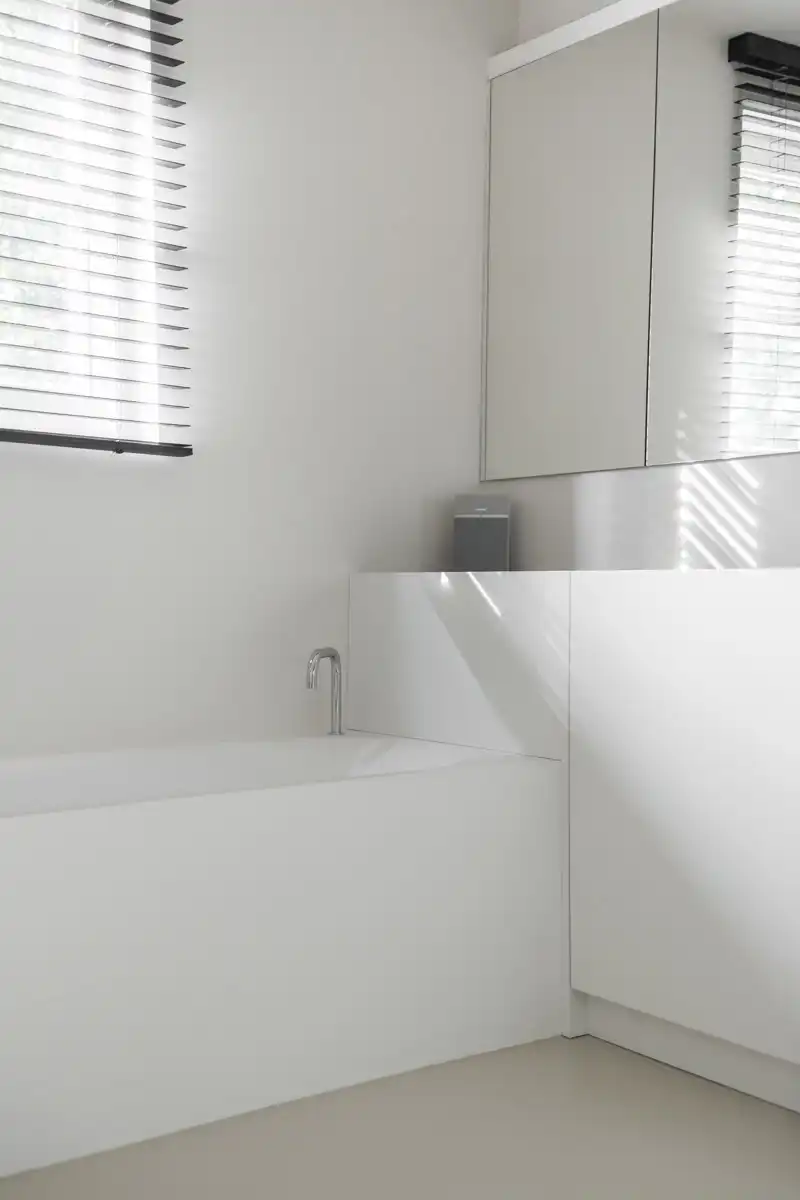 Exclusieve instapklare woning met zwembad en open groenzicht foto 46