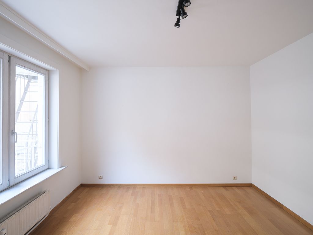 Lichtrijk 3-slaapkamer appartement met zicht op de Ketelvest foto 10