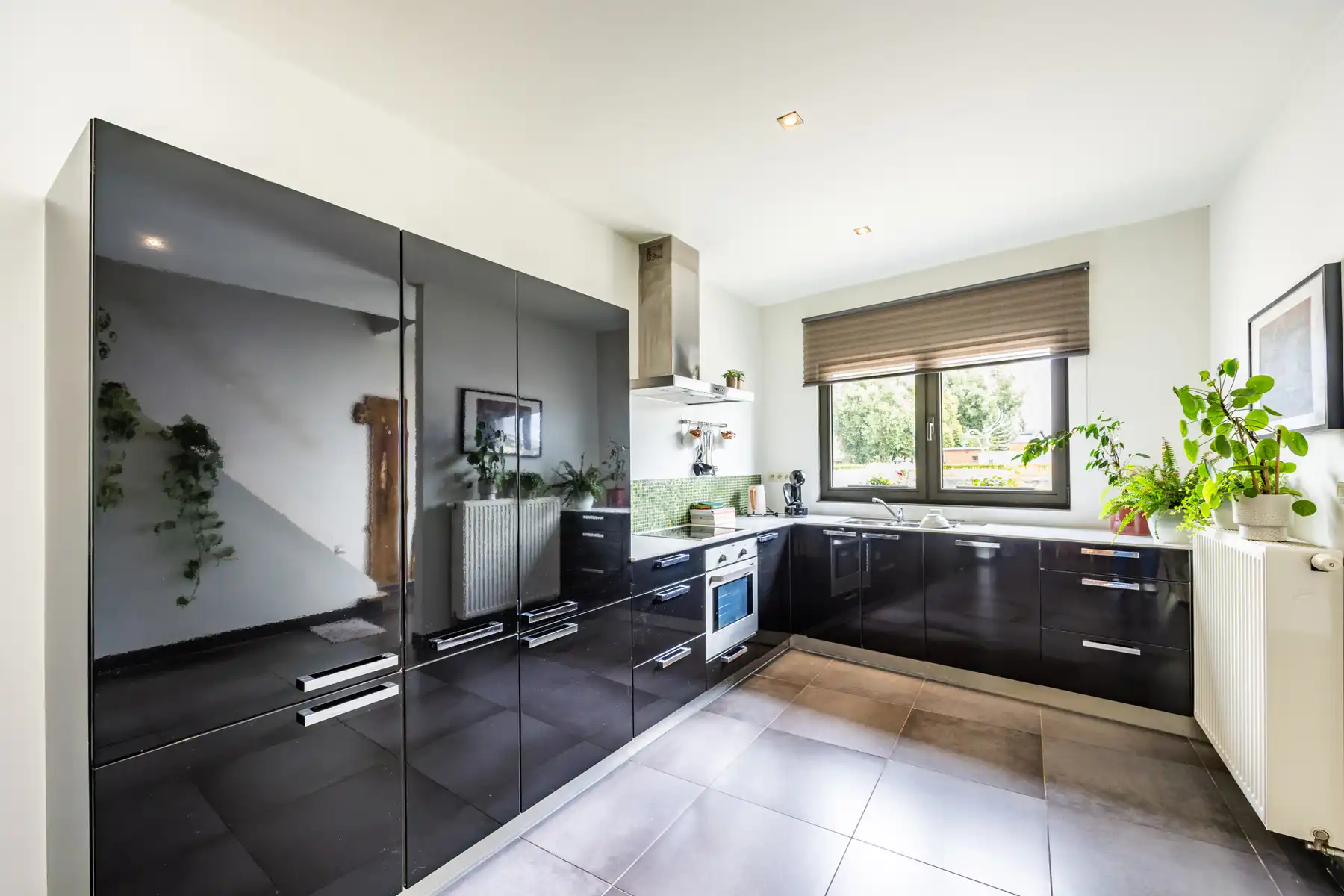Wonen aan het water met een tuin die blijft verrassen foto 9