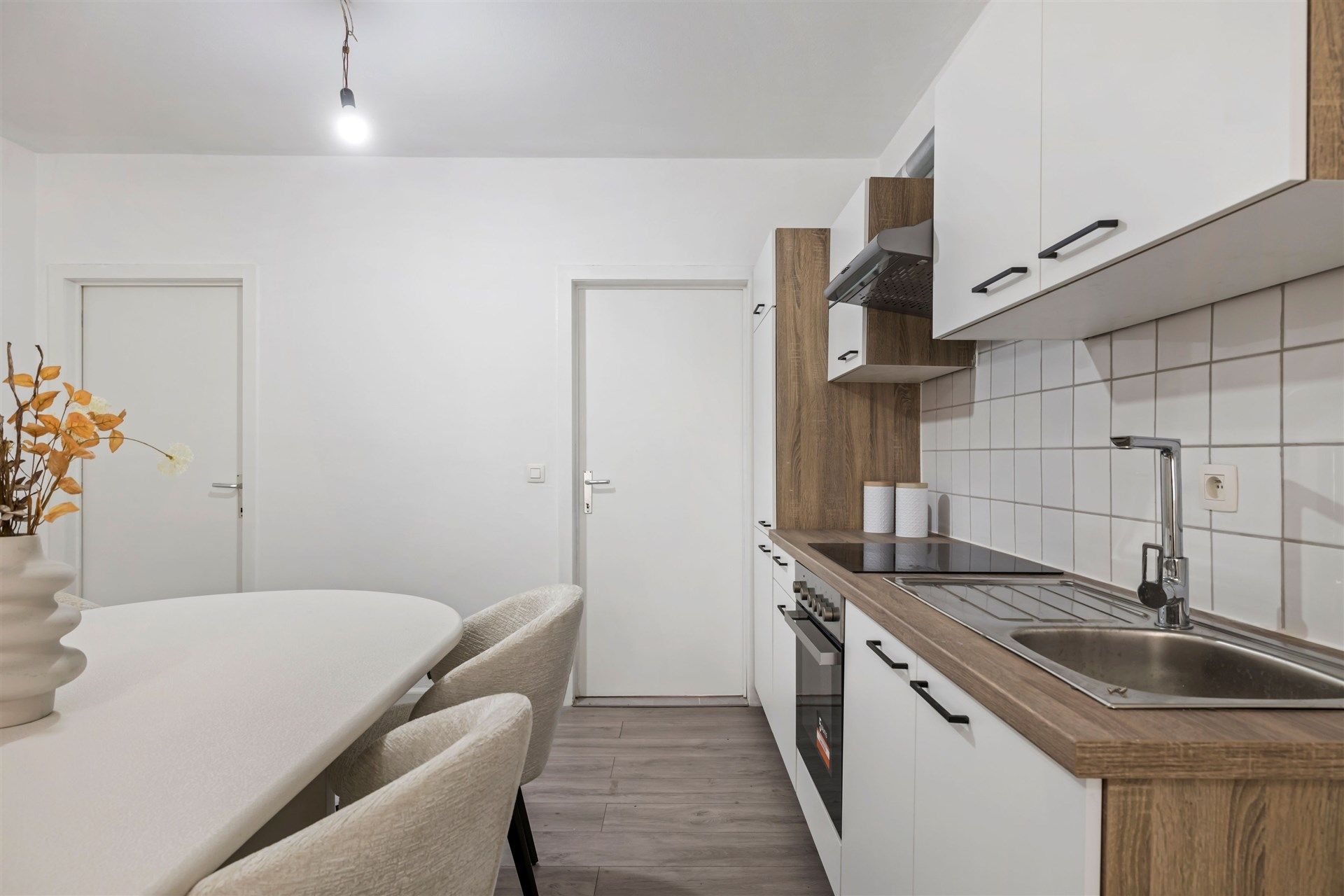 Instapklare gezinswoning met 3 slaapkamers in centrum Sint-Niklaas foto 5